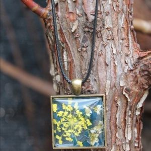 Handmade square yellow flower